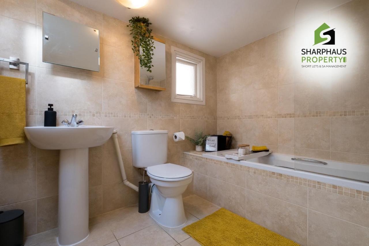Charming Luxury 3Bed Apartment In A Prime Location By Sharphaus Short Lets & Serviced Accommodation Management 布赖顿 外观 照片